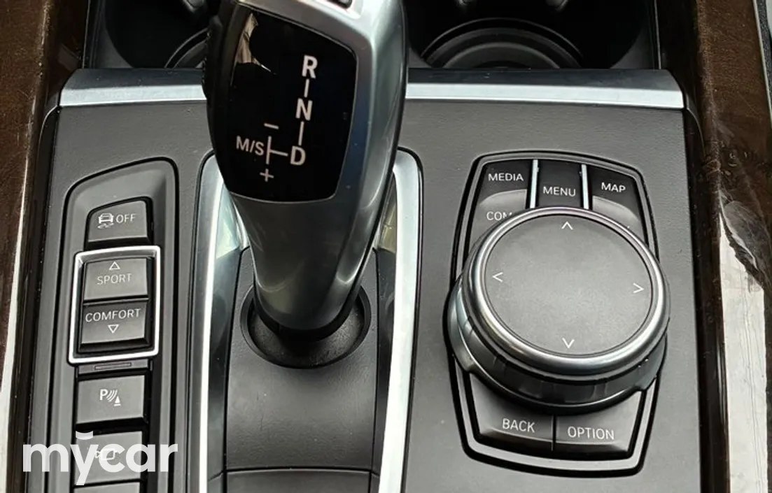 BMW X5 2016