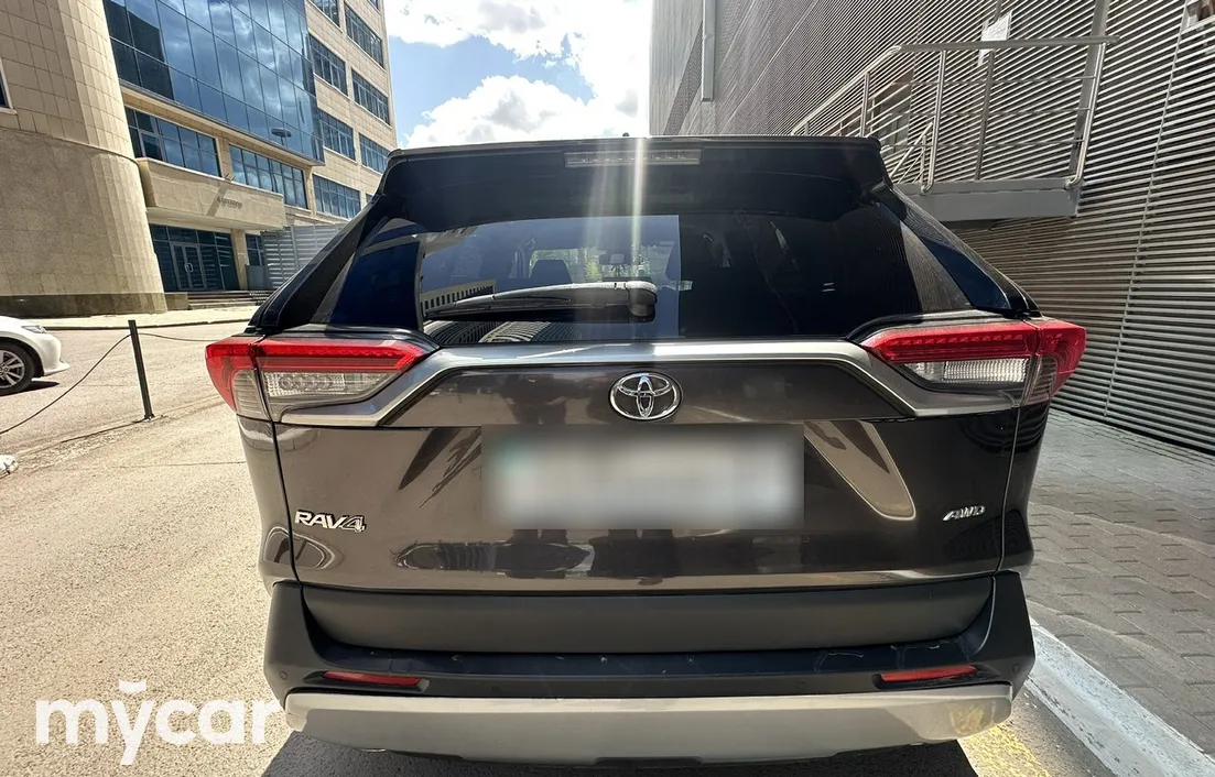 Toyota RAV4 2019
