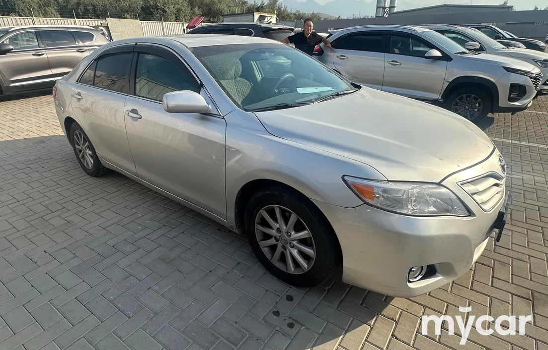 Toyota Camry 2010