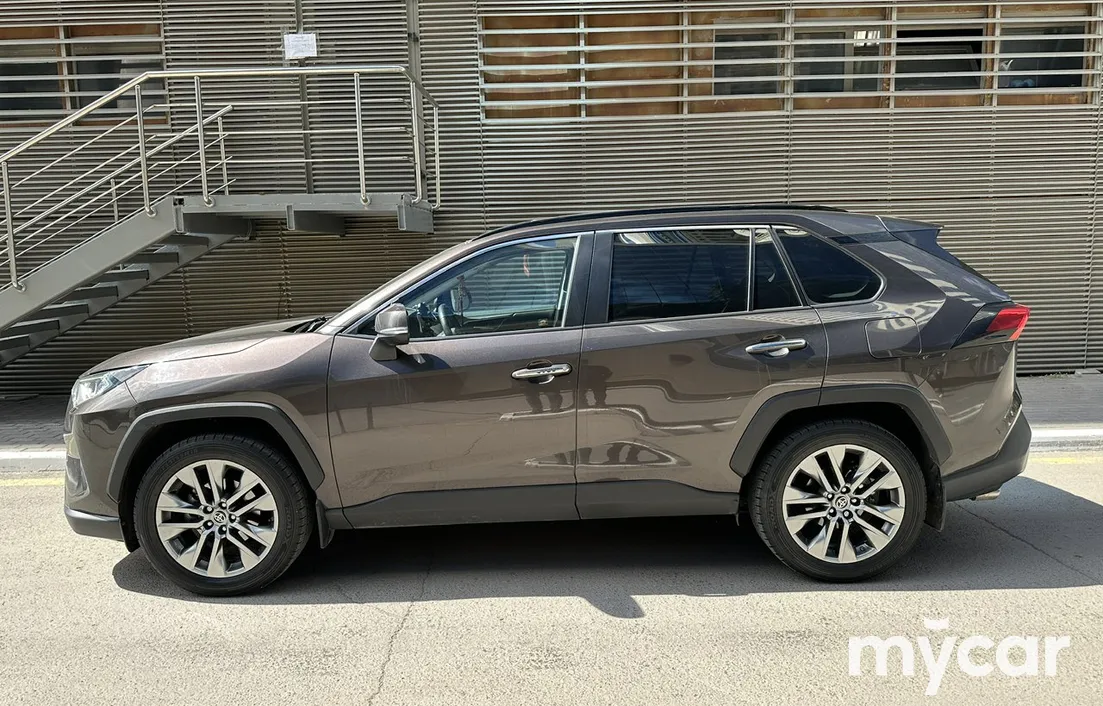 Toyota RAV4 2019