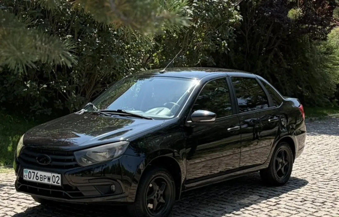LADA Granta 2022