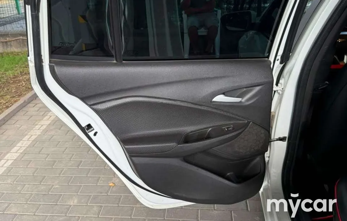 Chevrolet Onix 2024