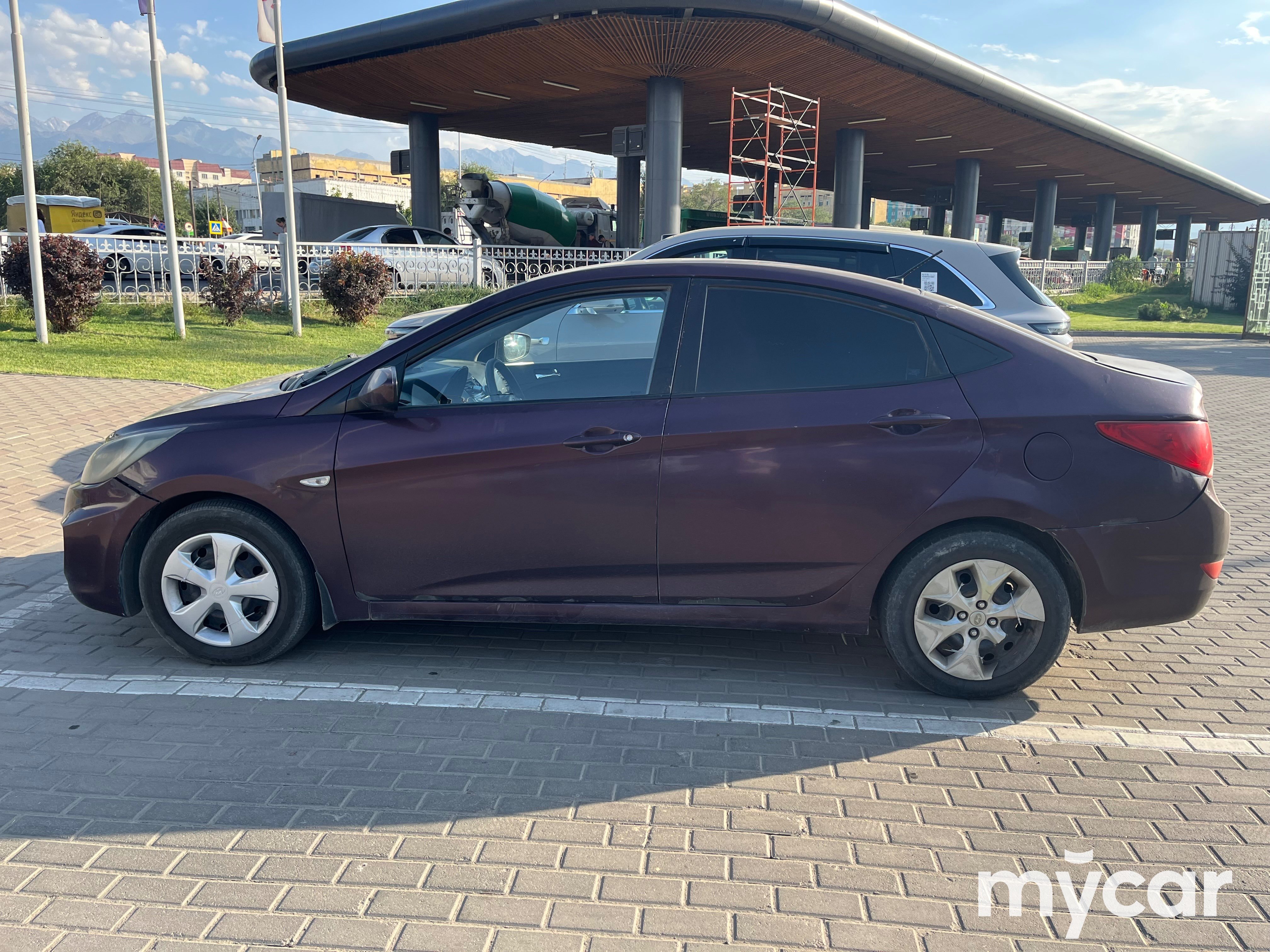 Hyundai Accent 2014
