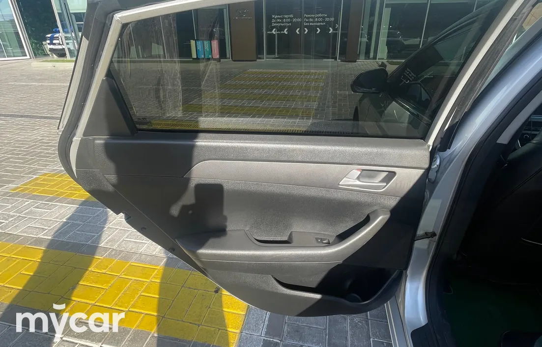 Hyundai Sonata 2015