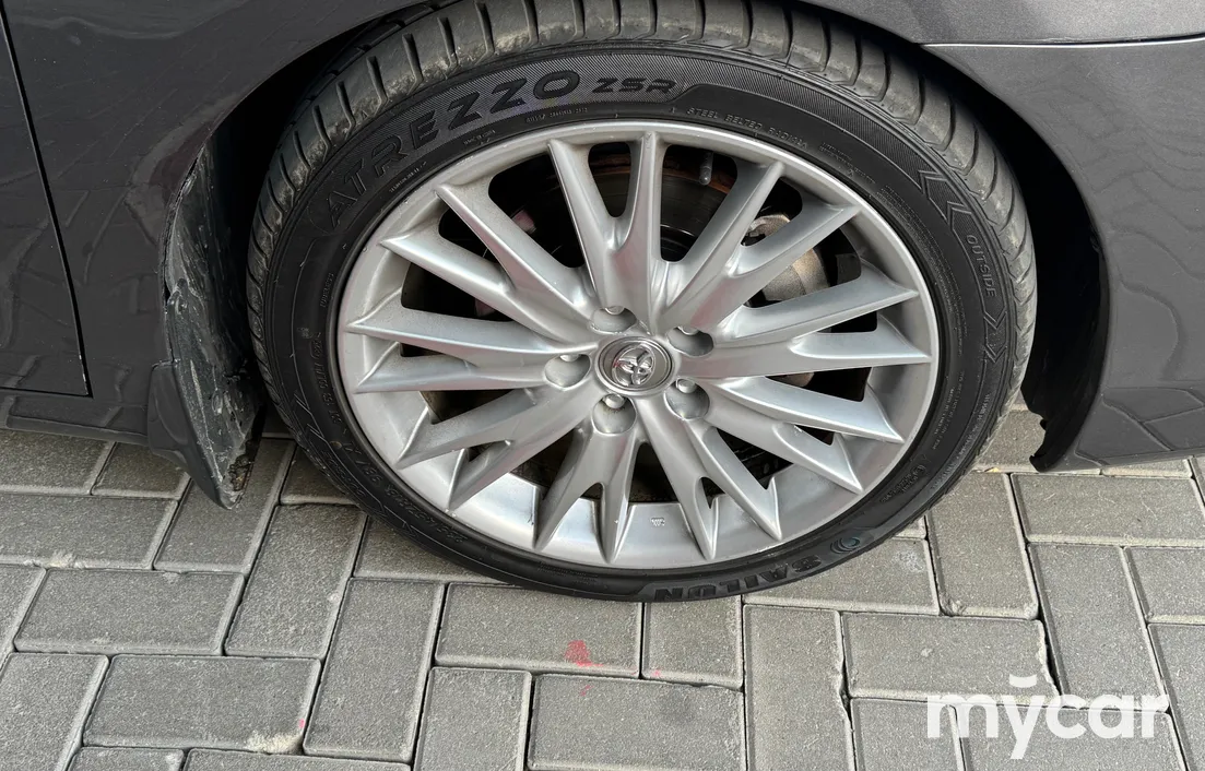 Toyota Camry 2011