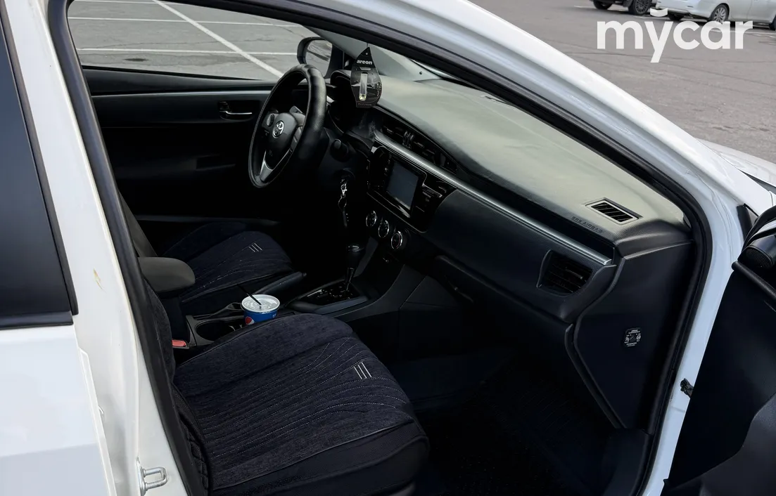 Toyota Corolla 2013