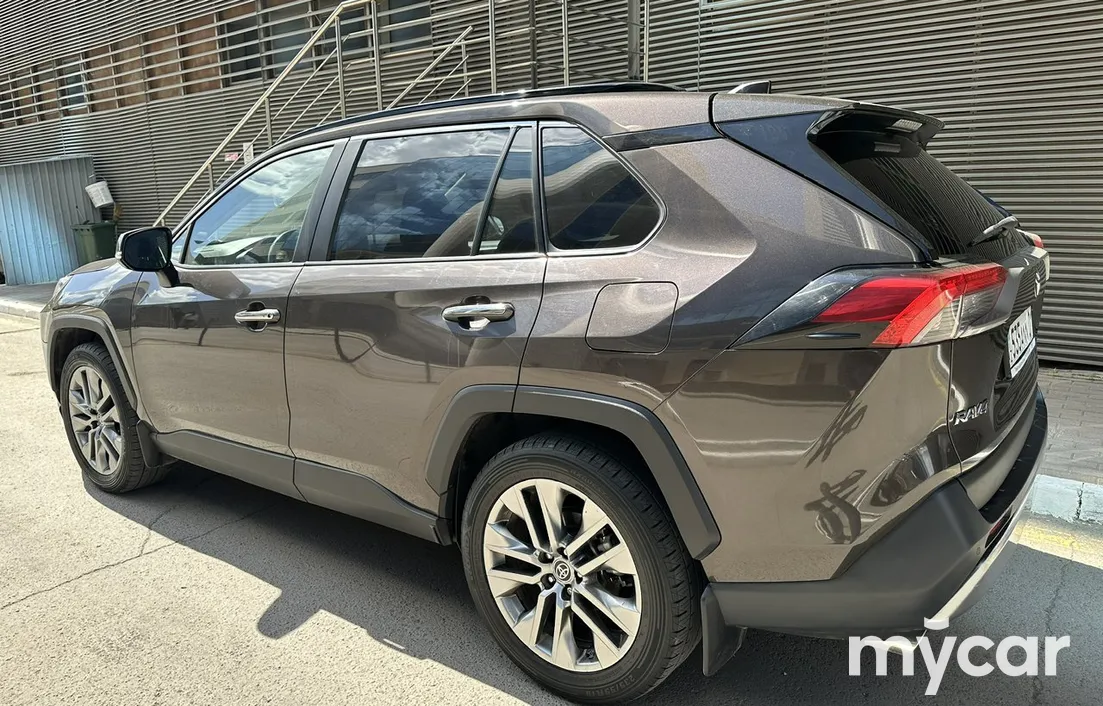 Toyota RAV4 2019