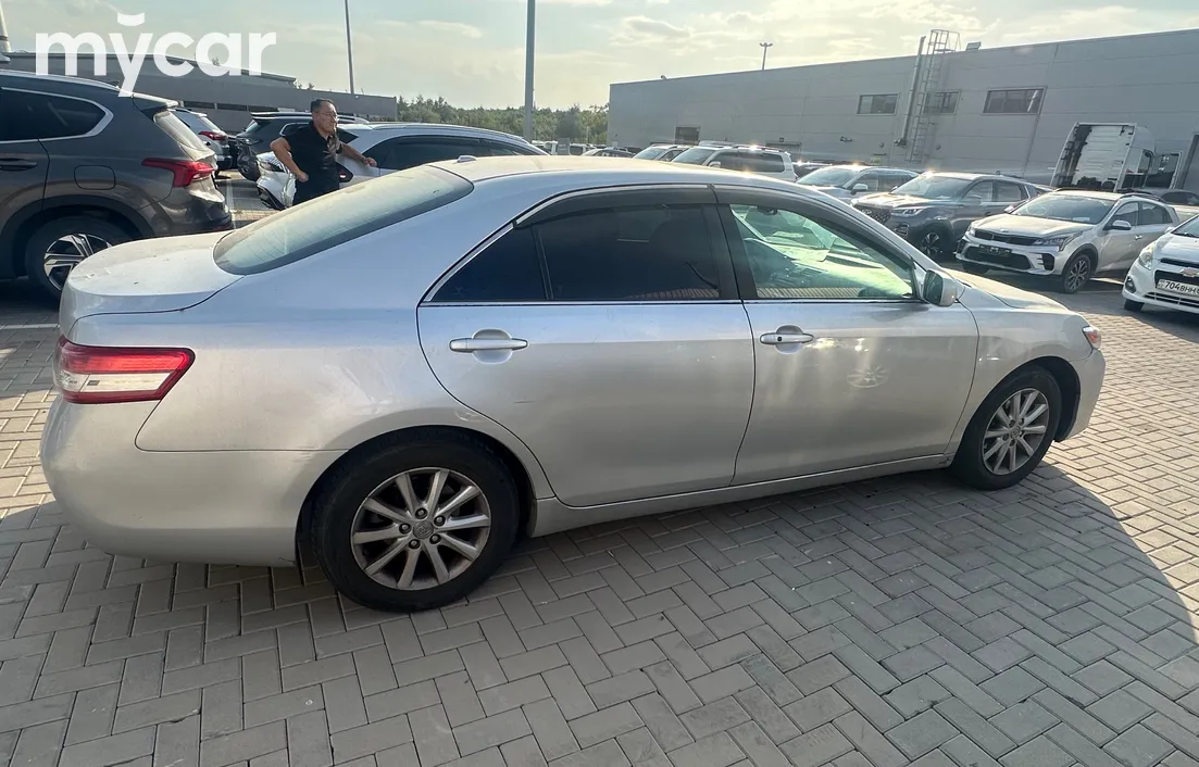 Toyota Camry 2010