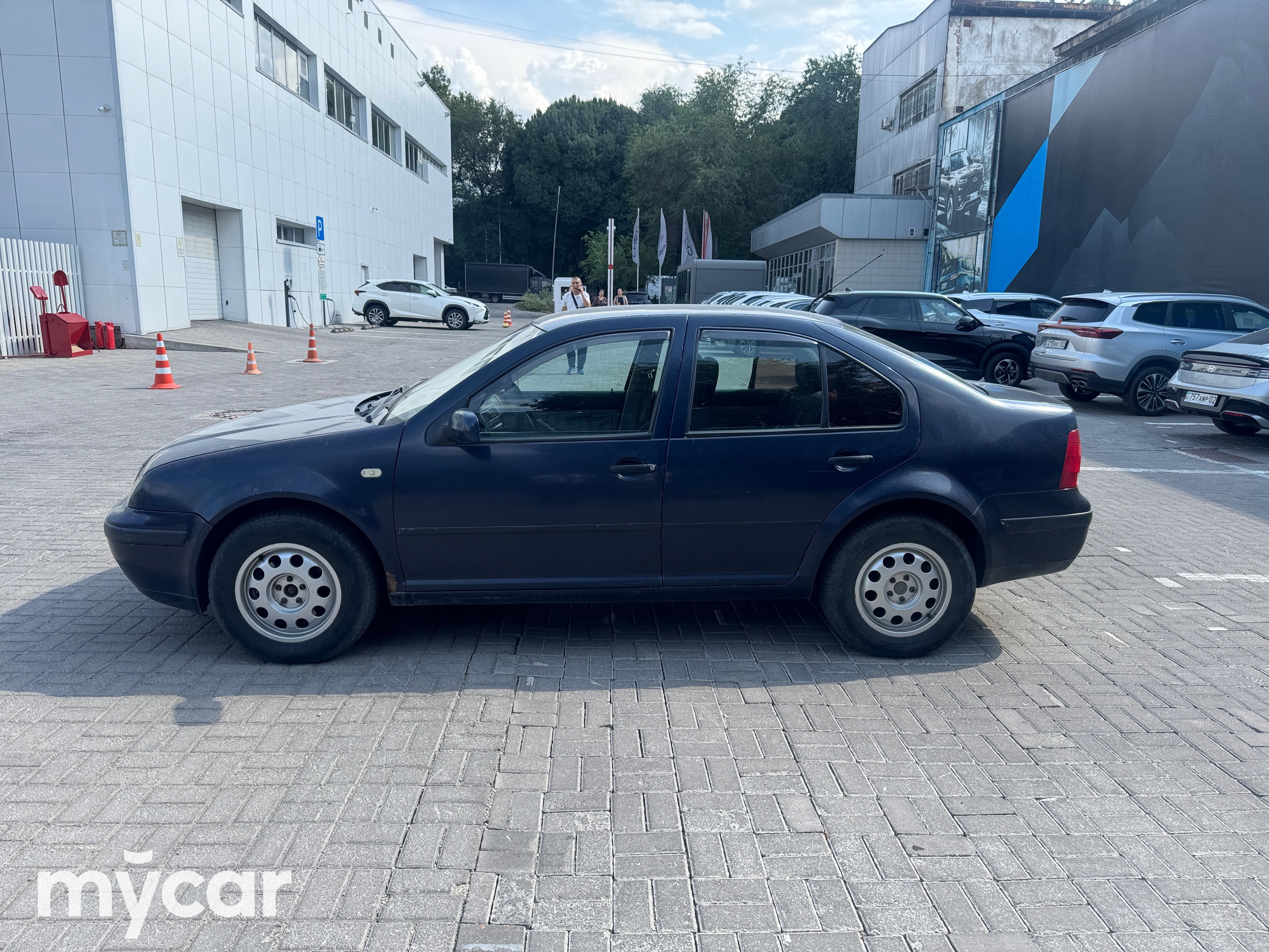 Volkswagen Bora 2000