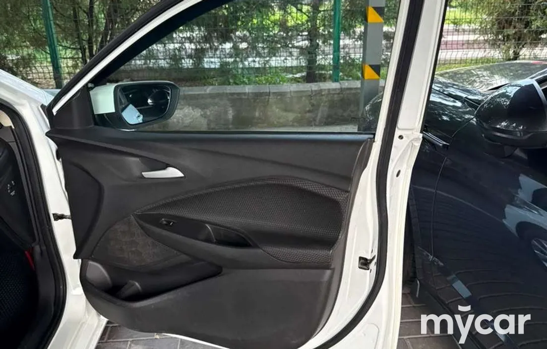Chevrolet Onix 2024