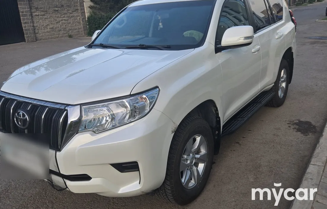 Toyota Land Cruiser Prado 2018