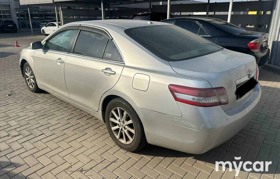 Toyota Camry 2010