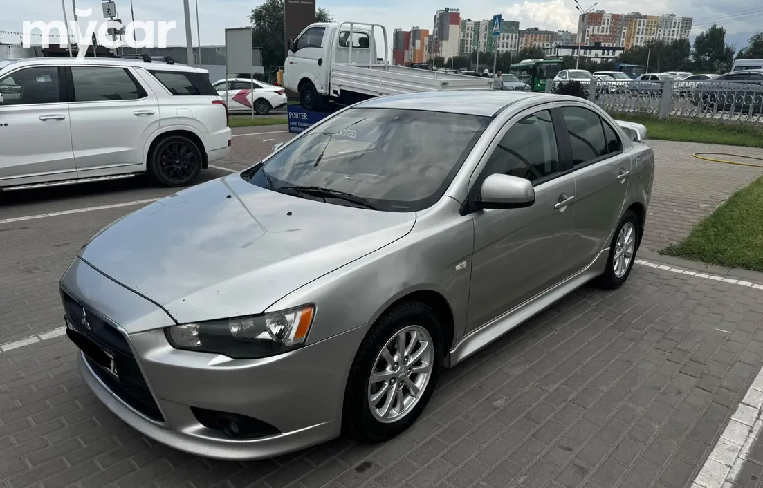 Mitsubishi Lancer 2013