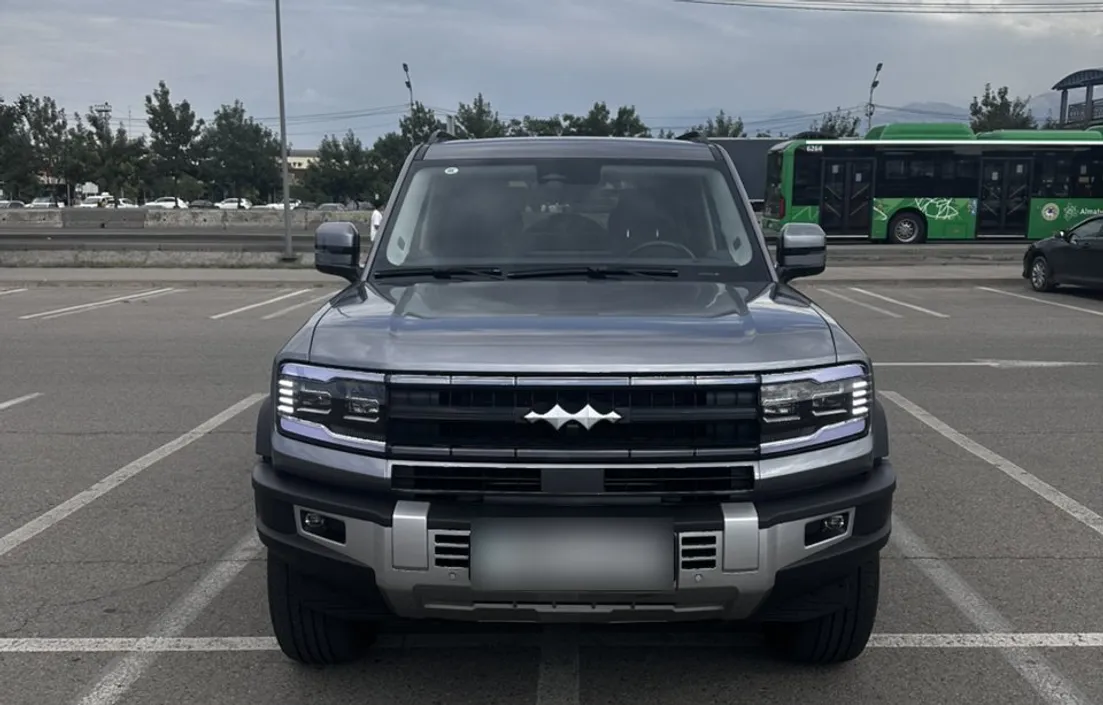 BYD FangChengBao Leopard 5 2023