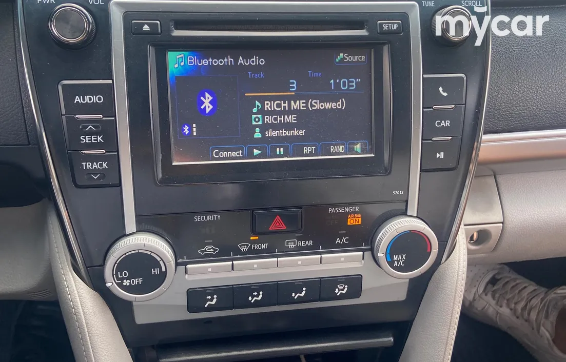 Toyota Camry 2012