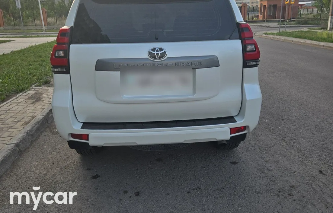 Toyota Land Cruiser Prado 2018