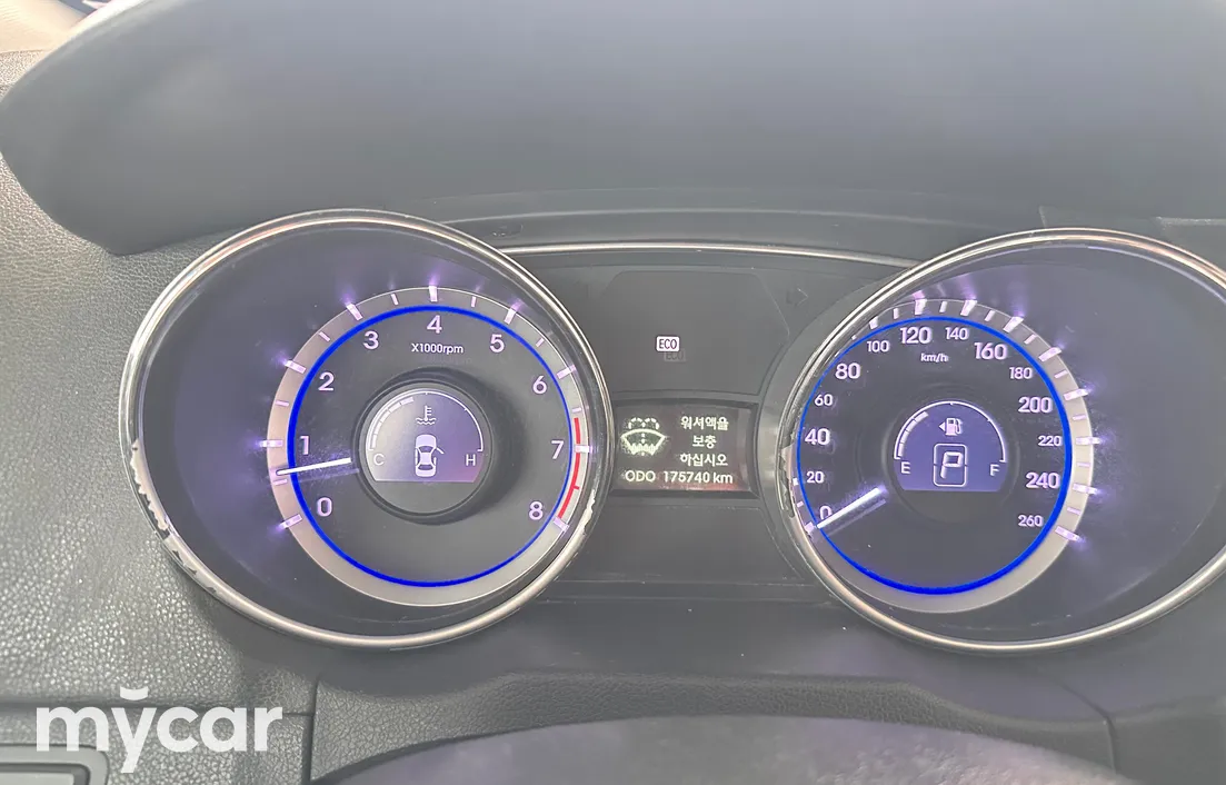 Hyundai Sonata 2009