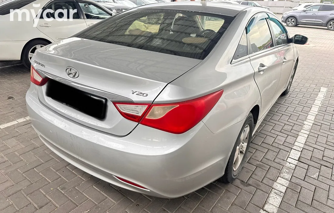 Hyundai Sonata 2009