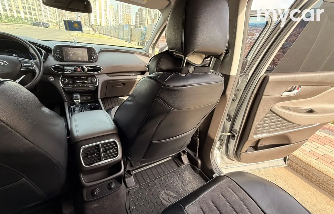Hyundai Santa Fe 2020
