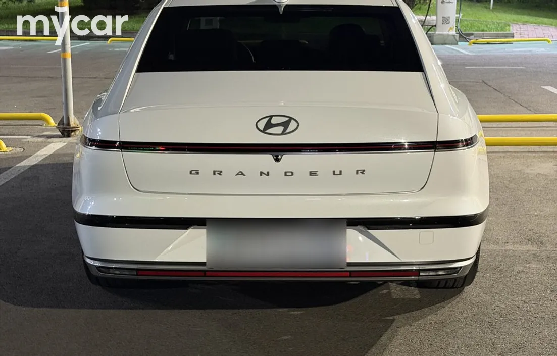 Hyundai Grandeur 2022