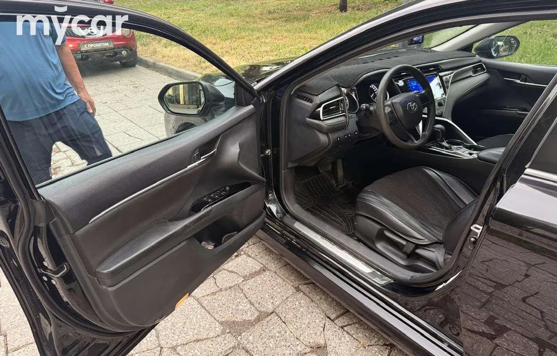 Toyota Camry 2018