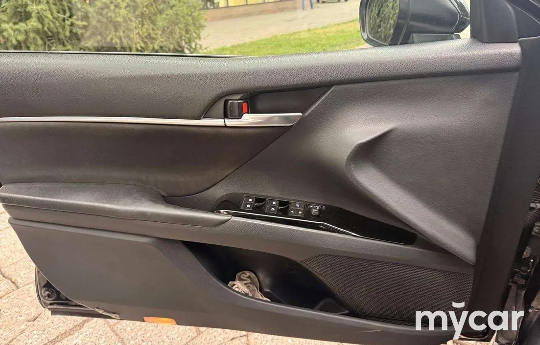 Toyota Camry 2018