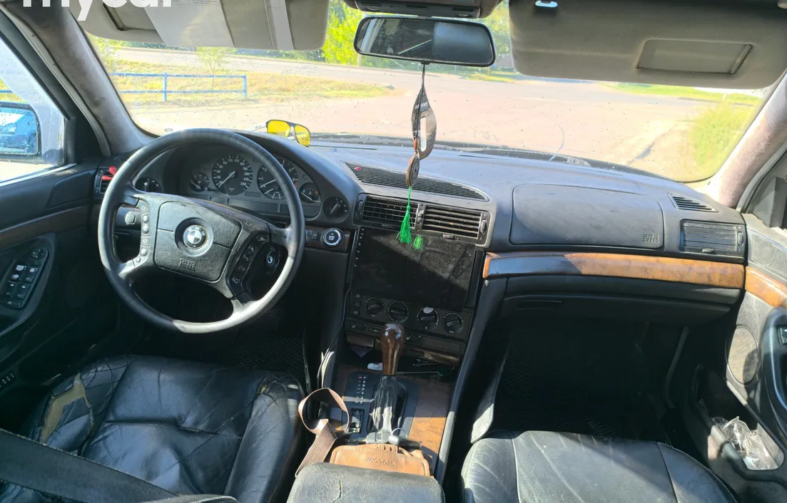BMW 7 серия 1995