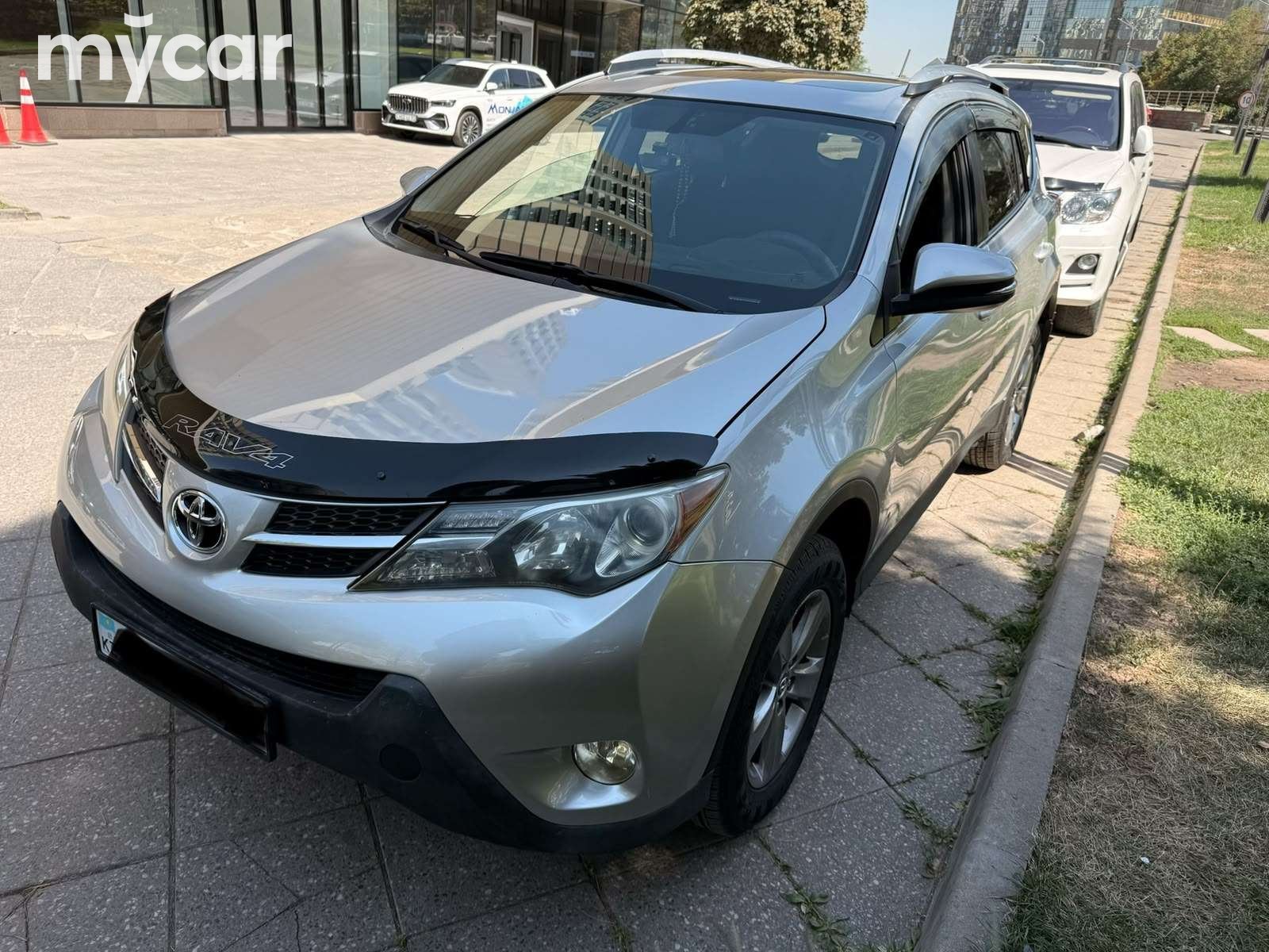 Toyota RAV4 2015