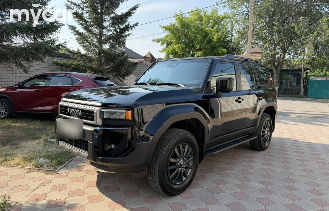 Toyota Land Cruiser Prado 2024