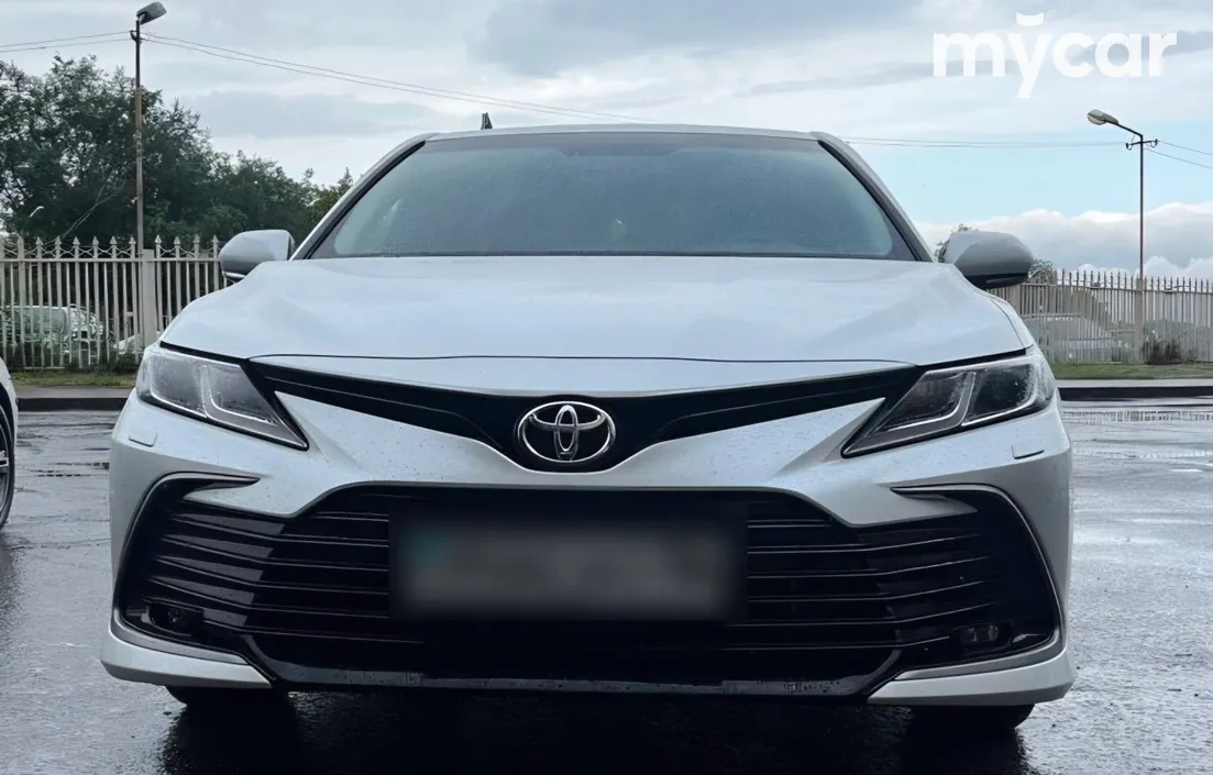 Toyota Camry 2023