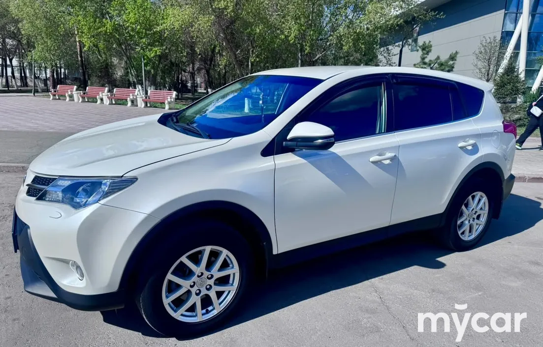 Toyota RAV4 2014