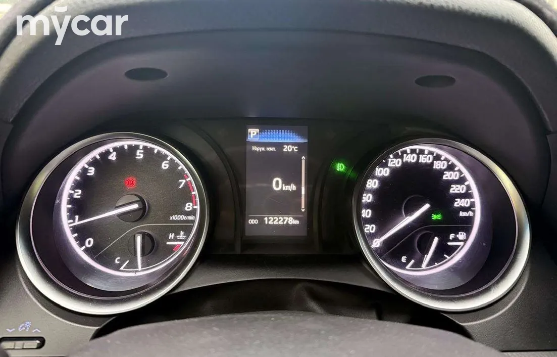 Toyota Camry 2018