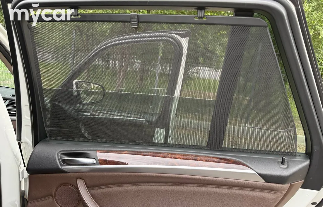 BMW X5 2011