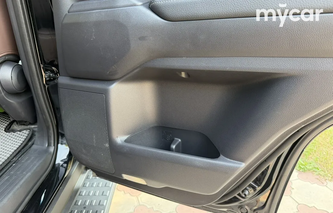 Toyota Land Cruiser Prado 2024