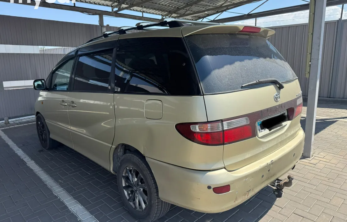 Toyota Previa 2003
