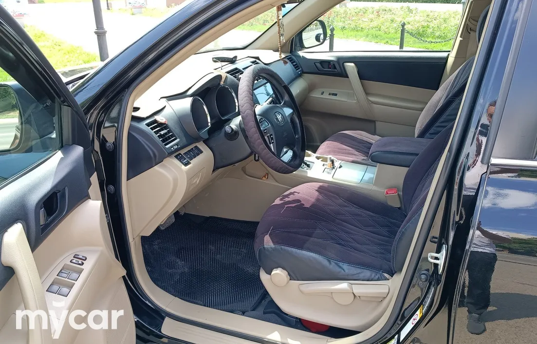 Toyota Highlander 2013