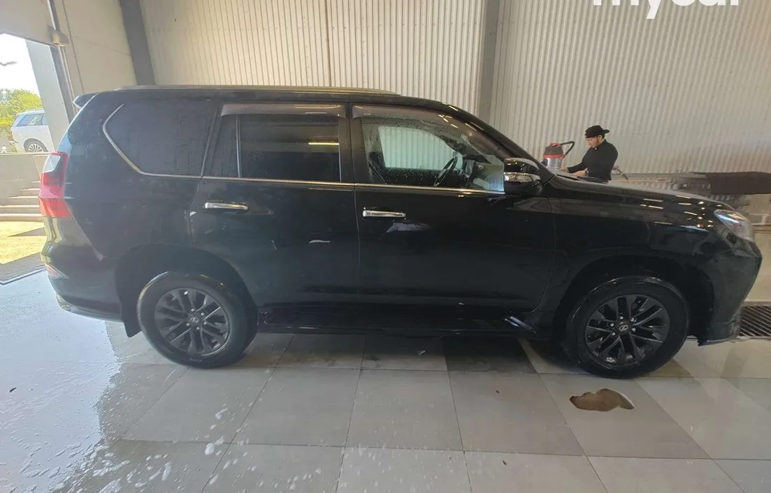 Lexus GX 2022