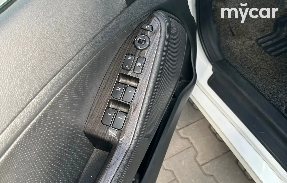 Kia K5 2013