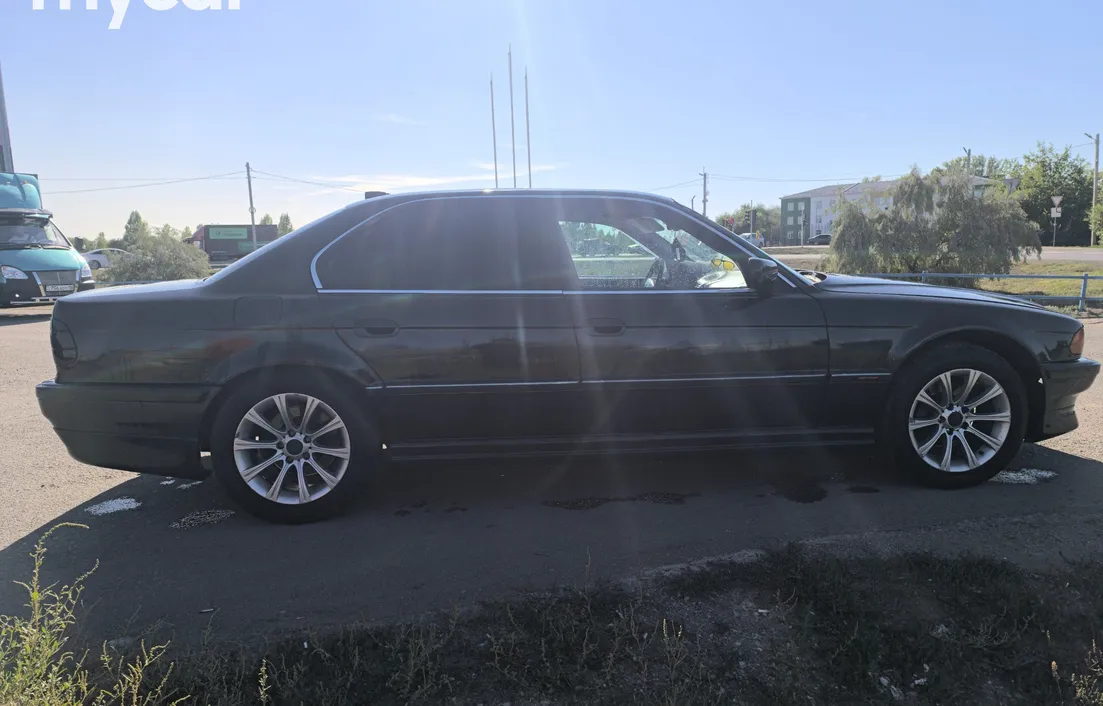 BMW 7 серия 1995