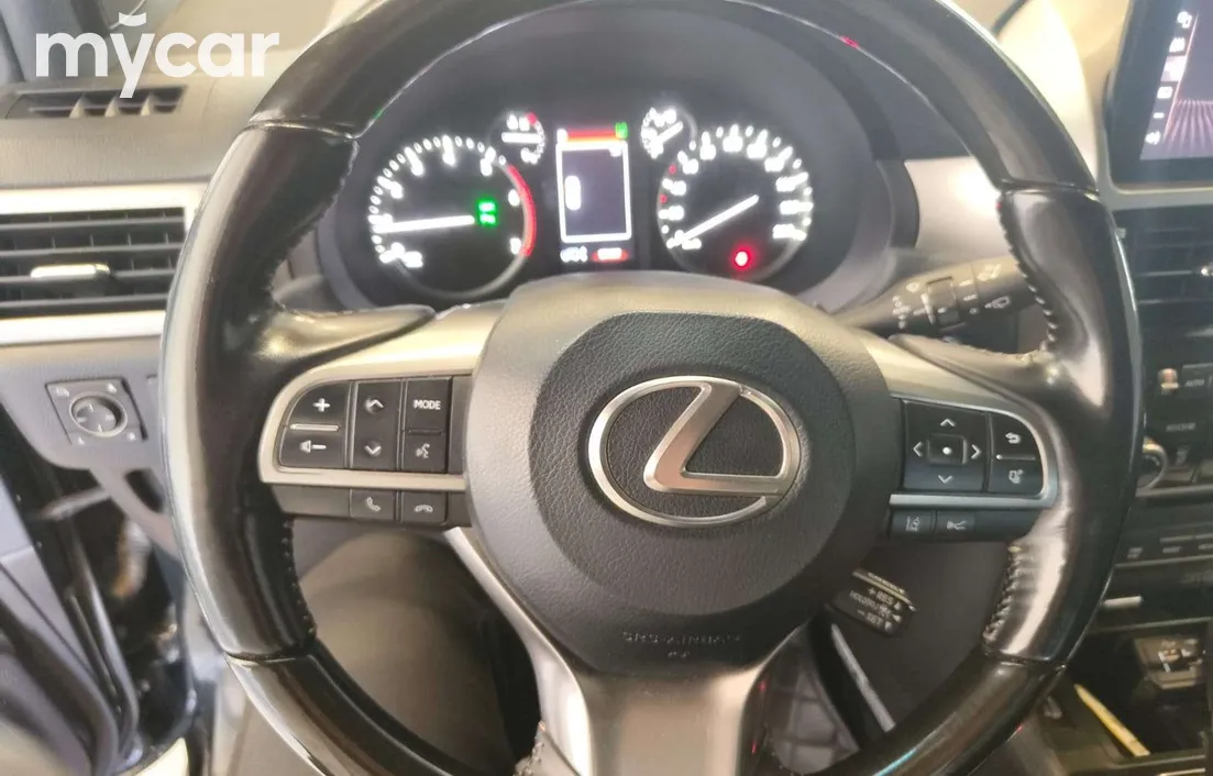 Lexus GX 2022