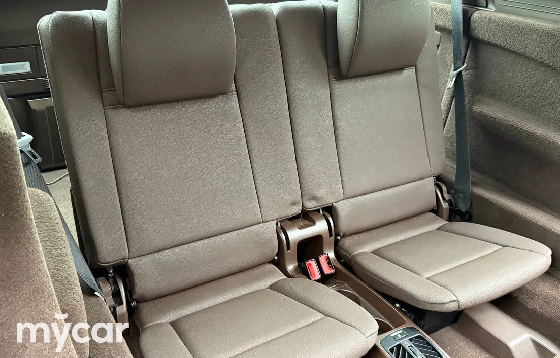 BMW X5 2011