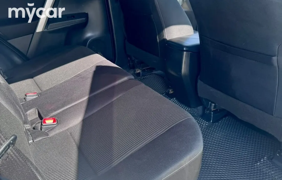 Toyota RAV4 2014