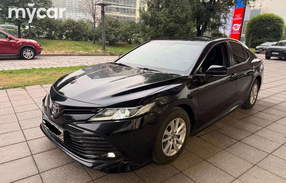 Toyota Camry 2018