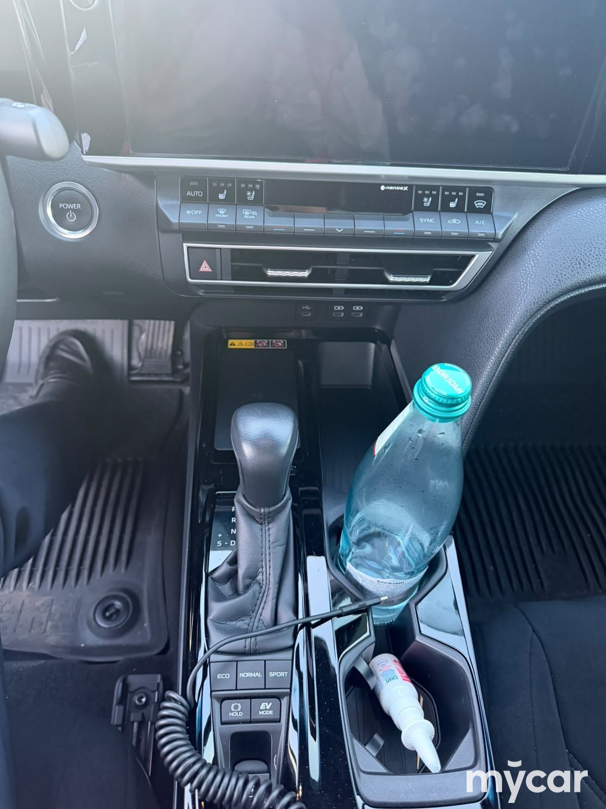 Toyota Camry 2025