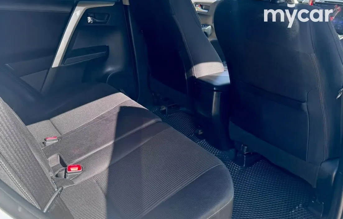Toyota RAV4 2014