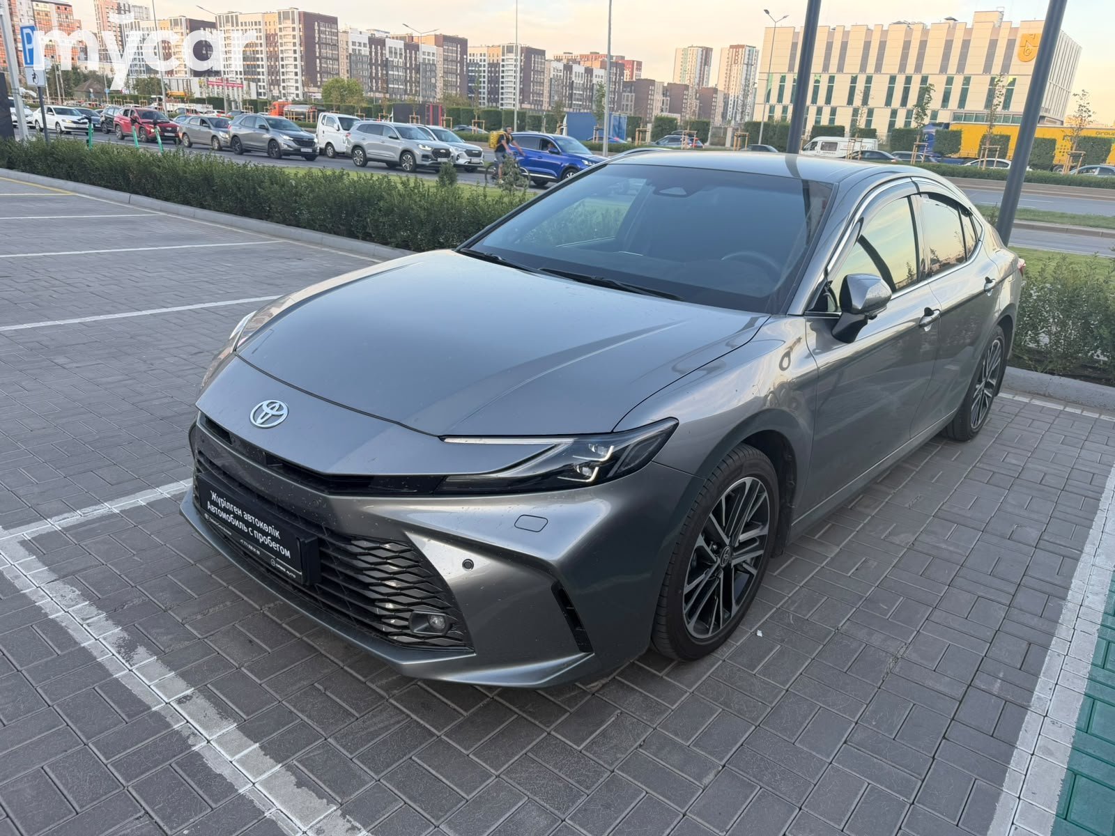 Toyota Camry 2025