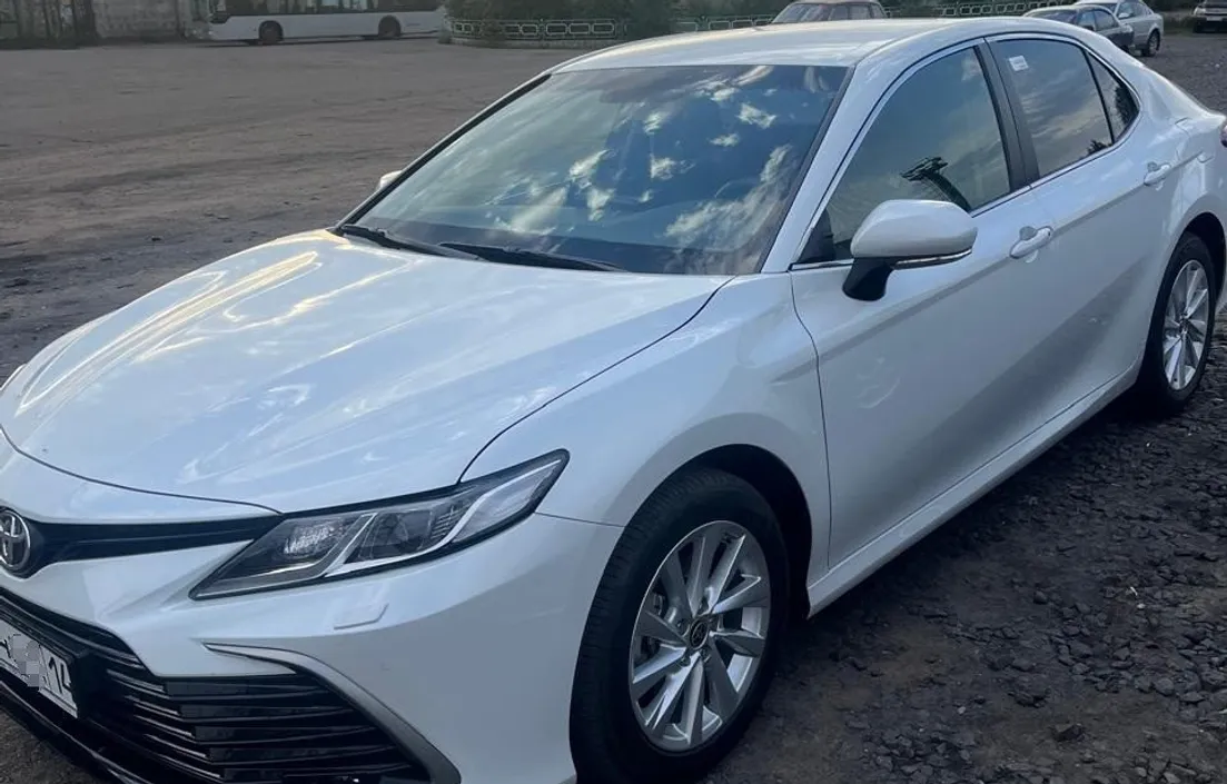 Toyota Camry 2023