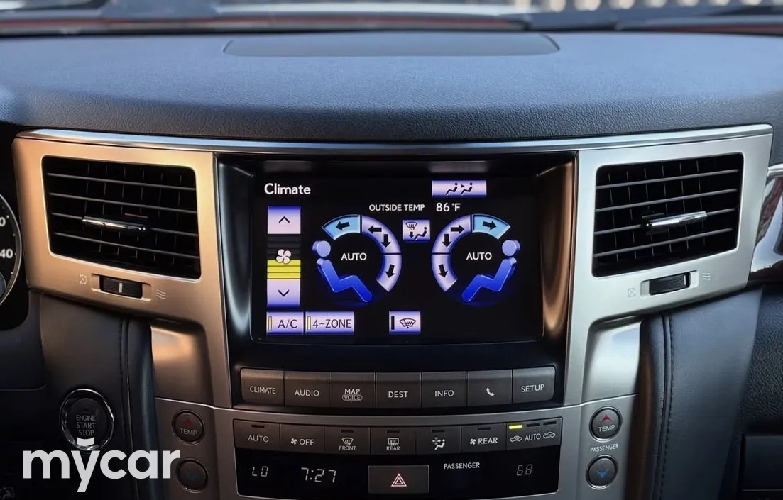 Lexus LX 2014