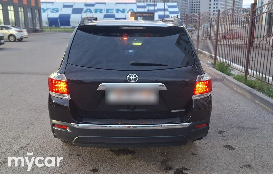Toyota Highlander 2013