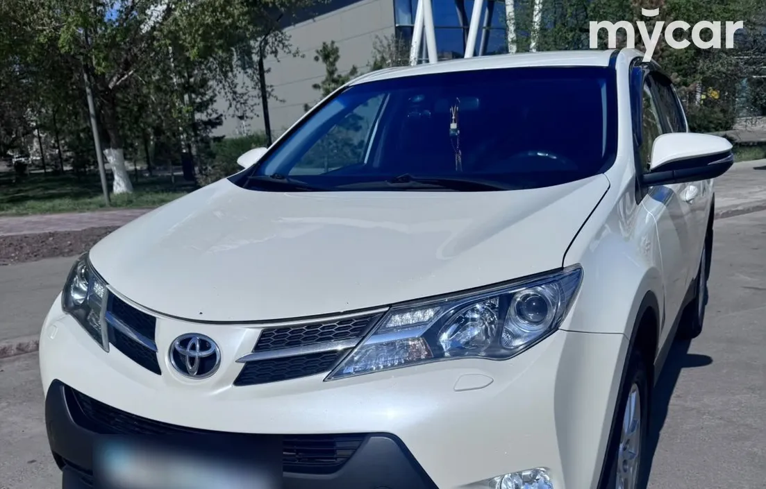 Toyota RAV4 2014
